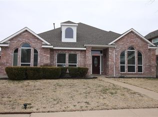 2514 Covington Dr, Garland, TX 75040