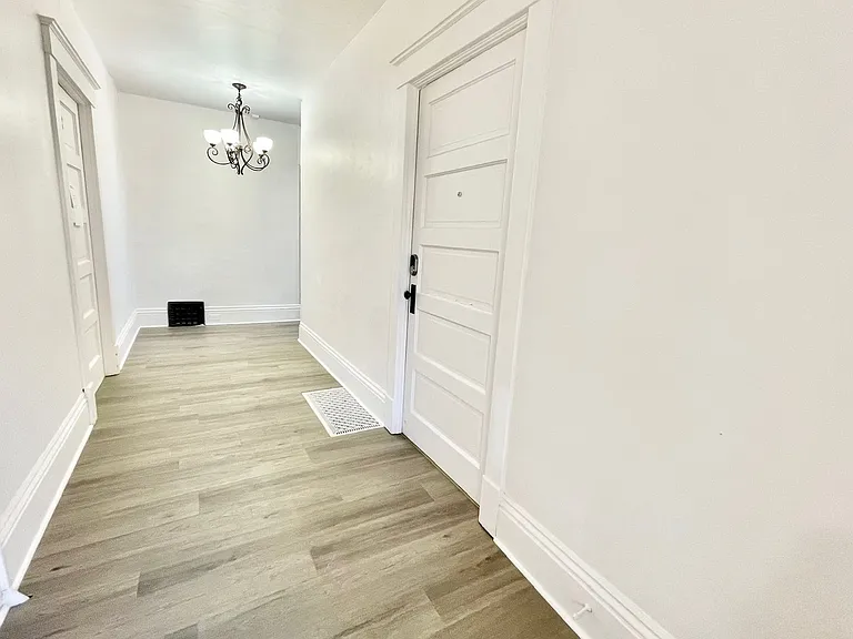 1411 W 9th Ave #A — Photo 10