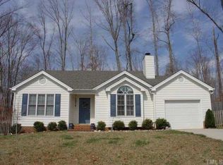 8104 Owenston Ct, Raleigh, NC 27612