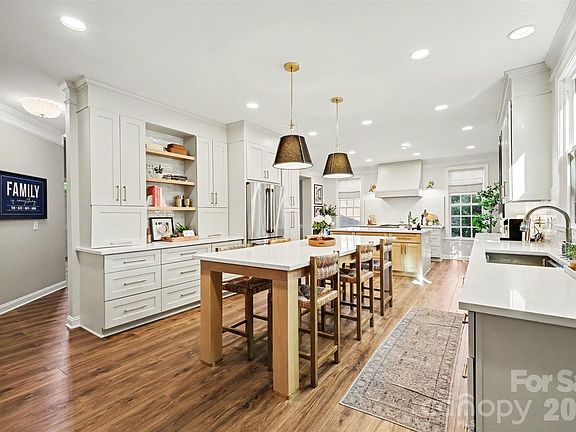 4th image of 16619 Flintrock Falls Ln