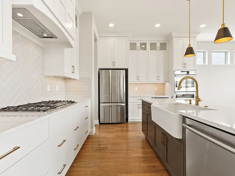 7820 W Cardinal Dr — Photo 5