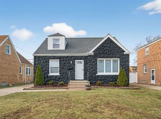 6046 N Oriole Ave, Chicago, IL 60631