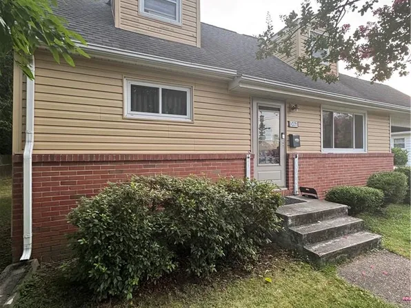 1021 Hunting Hill Ln, Virginia Beach, VA 23455