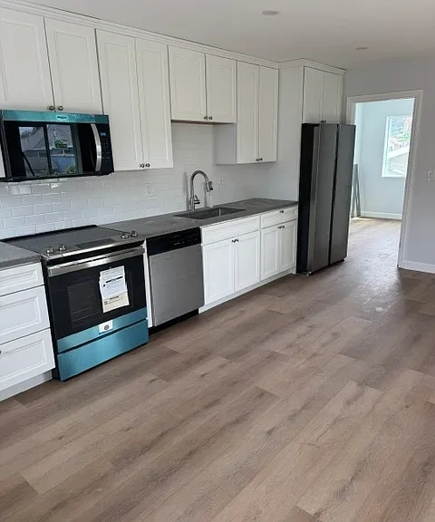 1953 Harrison Ave — Photo 13