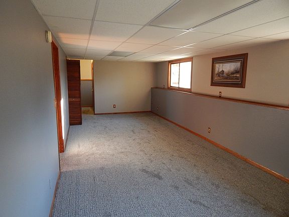 4th image of 629 Ken Ct