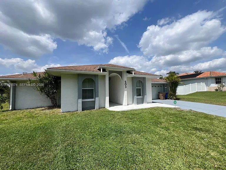 503 Jackson Ave — Photo 2
