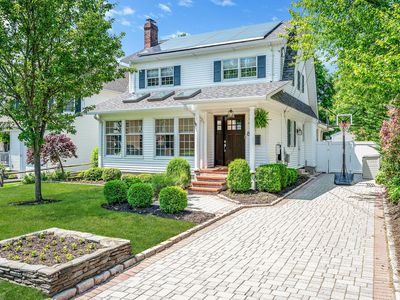 85 Fairmount Street, Huntington, NY, 11743