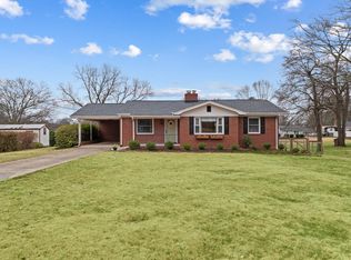 305 Crestwood Dr, Mauldin, SC 29662