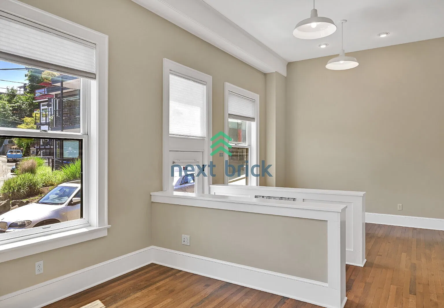 "Spacious 1-bedroom, 1 bathrooms in Prime Seattle Location!" — Photo 4