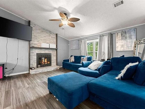 4th image of 3677 Waverly Oaks Way