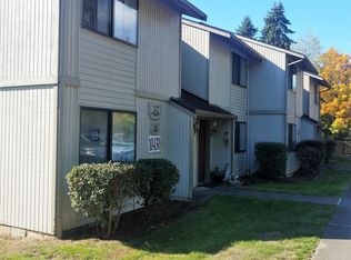 10434 NE State Highway 104 APT 10, Kingston, WA 98346