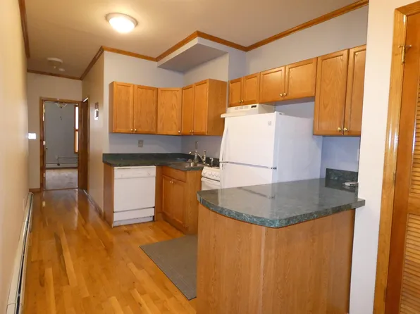 931 Park Avenue image 1 of 10