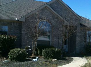 100 Dustin Dr, Fate, TX 75189