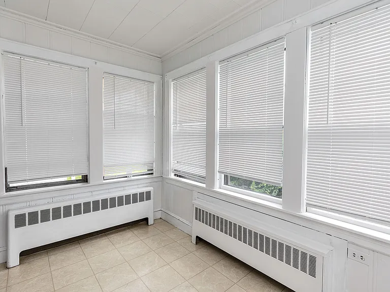 616 Harvard St #2 — Photo 6