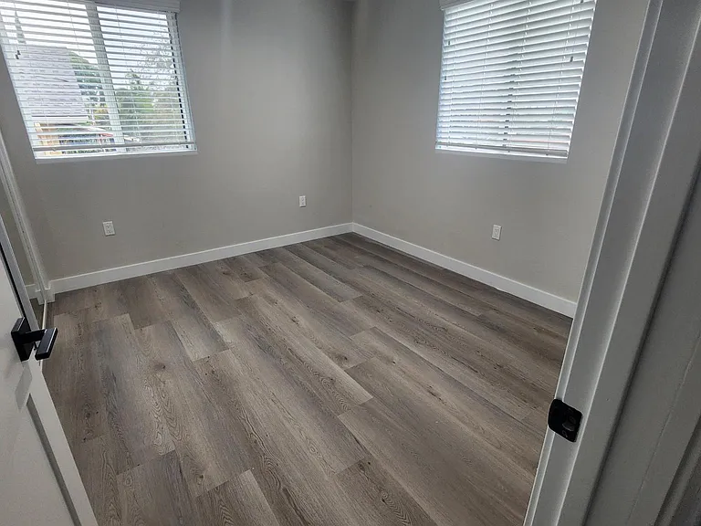 230 N Westlake Ave #1 — Photo 8
