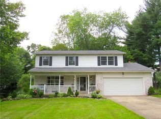 566 Haskell Dr, Akron, OH 44333