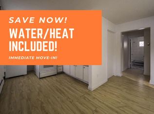 8956 Griggs Ave APT 2, Circle Pines, MN 55014