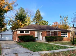 1316 Rebecca Dr, Rockford, IL 61107