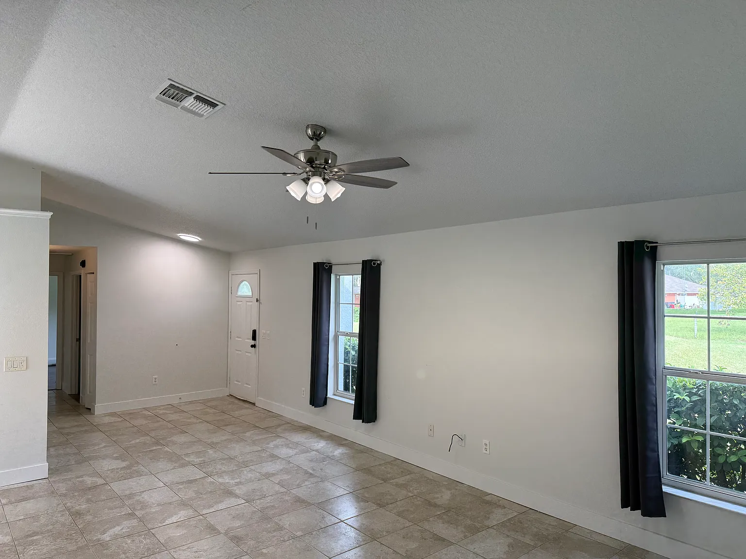 2 bed, 1224 sqft, $1,875 — Photo 3