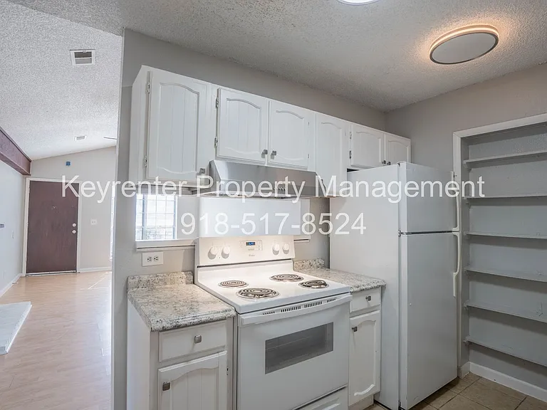 1448 S 108th East Pl — Photo 8