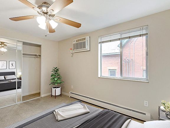 5th image of 10 S Sherman St APT 109