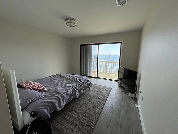 Master Bedroom.... Will Be UNFURNISHED