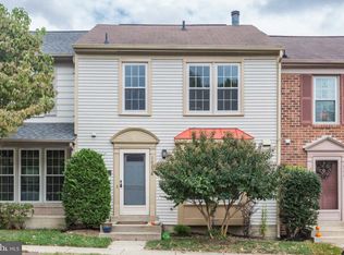 10258 Colony Park Dr, Fairfax, VA 22032