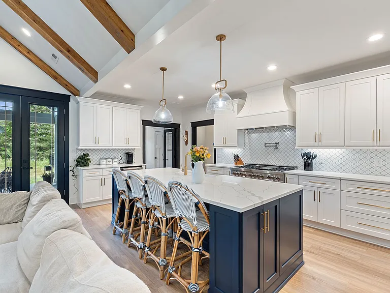 4700 Bisbee Dr — Photo 30