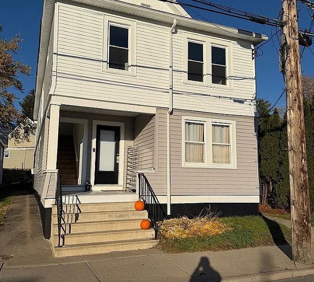 236 Mohawk Ave #1 — Photo 1