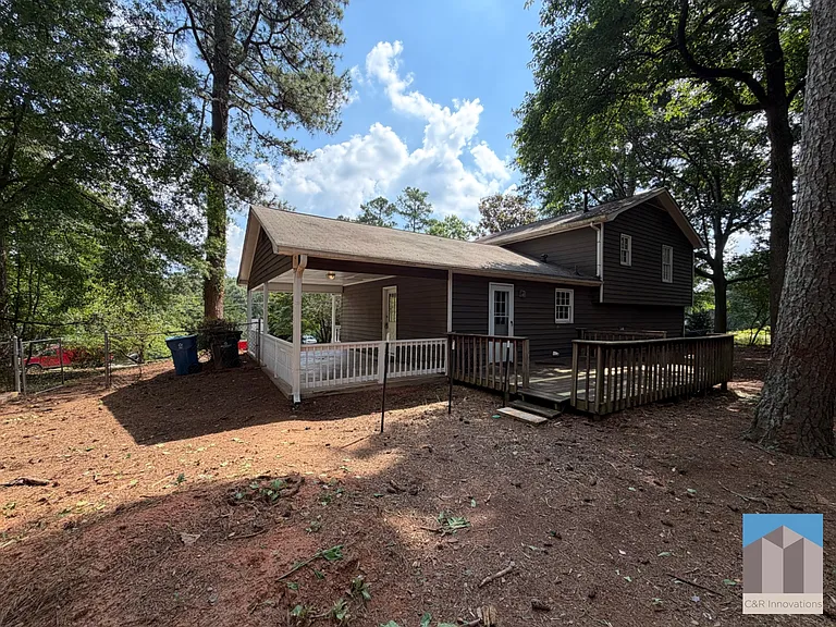734 Marthas Dr — Photo 30