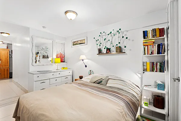 Sold by Corcoran | media 4