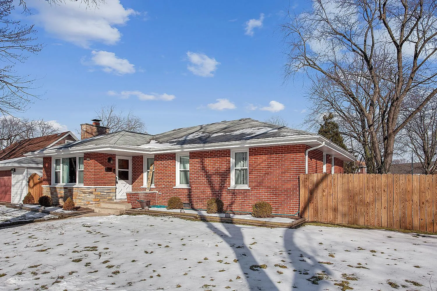 11615 S Joalyce Dr photo 1