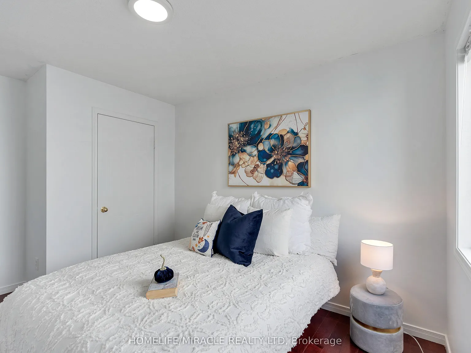 5 bed, $3,500 — Photo 4
