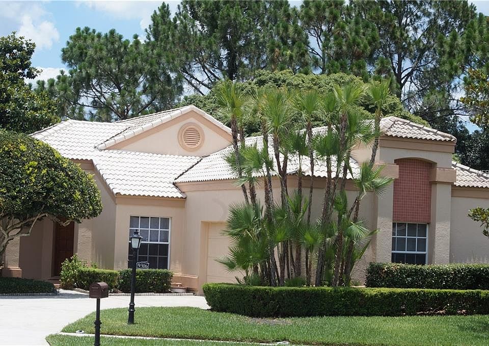1st image of 9316 Fairway Lakes Ct