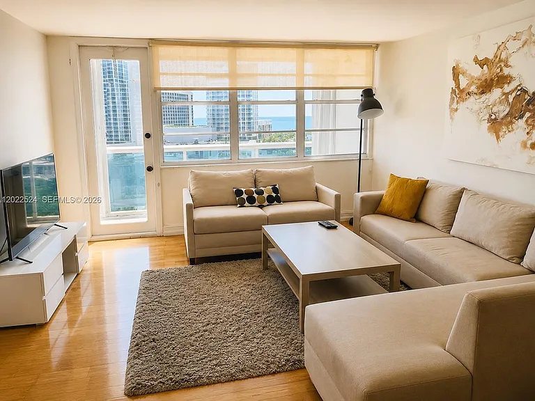 6770 Indian Creek Dr #10T — Photo 4