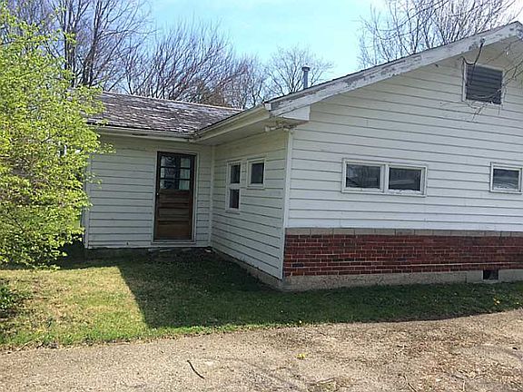 3rd image of 612 1st St