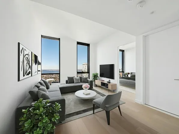 567 Fulton St, Brooklyn, NY