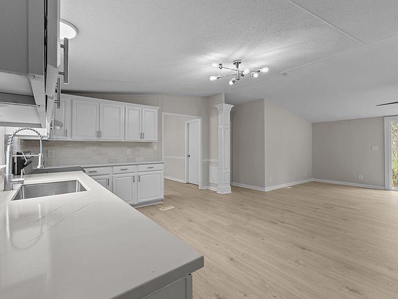 4th image of 6568 Celestial Pine Dr