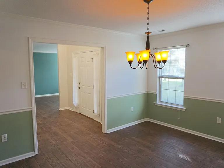 16 Ballastone Ct — Photo 6