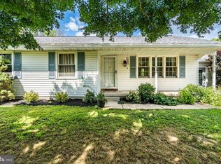 118 Valley View Rd, Phoenixville, PA 19460