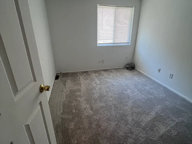6420 Faraday Ct — Photo 11