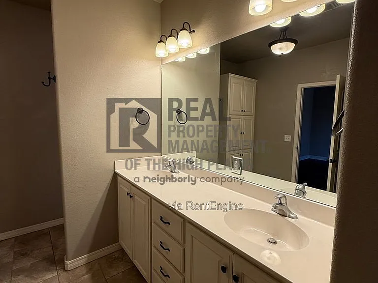 6008 S Fannin St — Photo 12