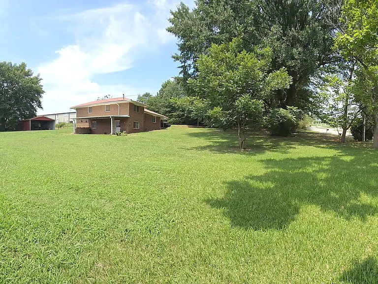 Thunder Rd — Photo 14