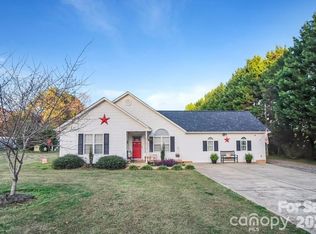 2120 Tryon Courthouse Rd, Bessemer City, NC 28016