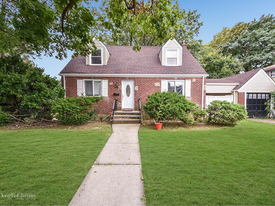 1st image of 506 Hempstead Blvd