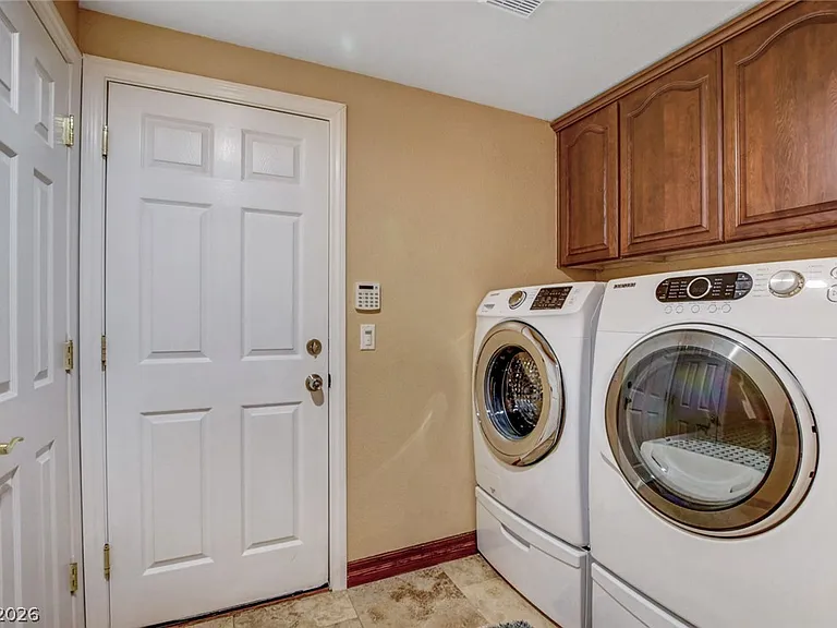 6734 Coronado Crest Ave — Photo 47