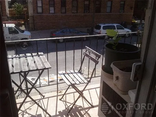 Rented by Maven Realty New York LLC | media 6