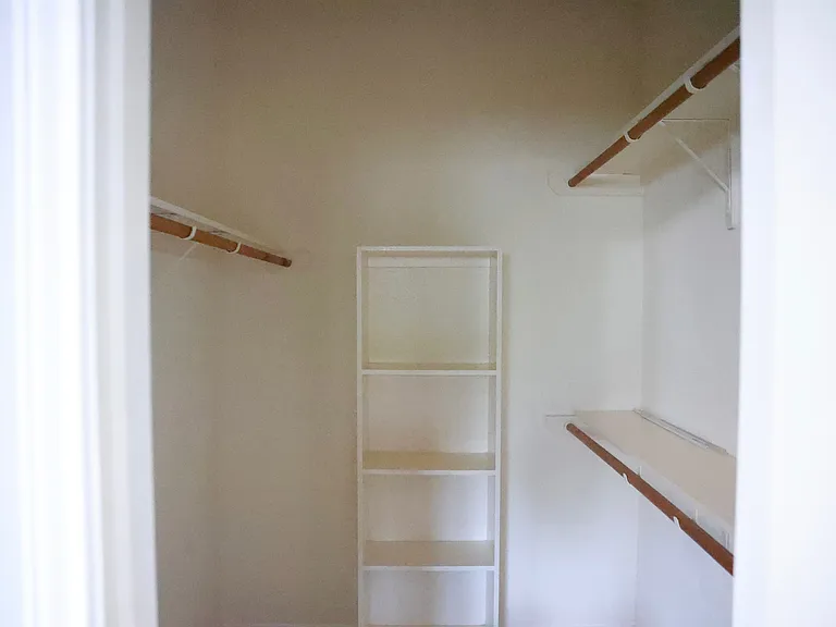 1306 Chicon St — Photo 24