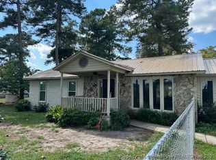 997 Balfour Rd, Red Springs, NC 28377