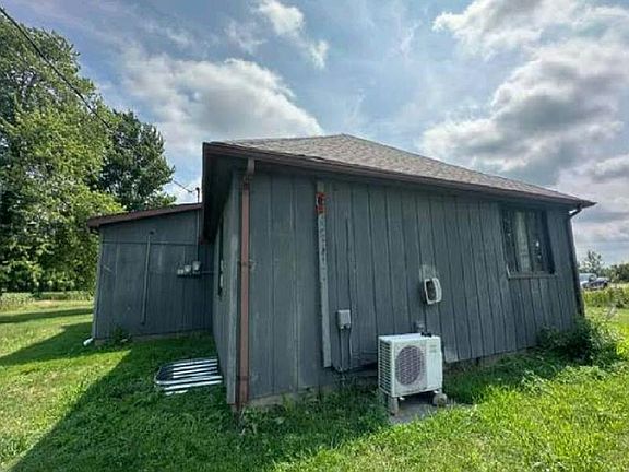 5th image of 3400 W Sanilac Rd